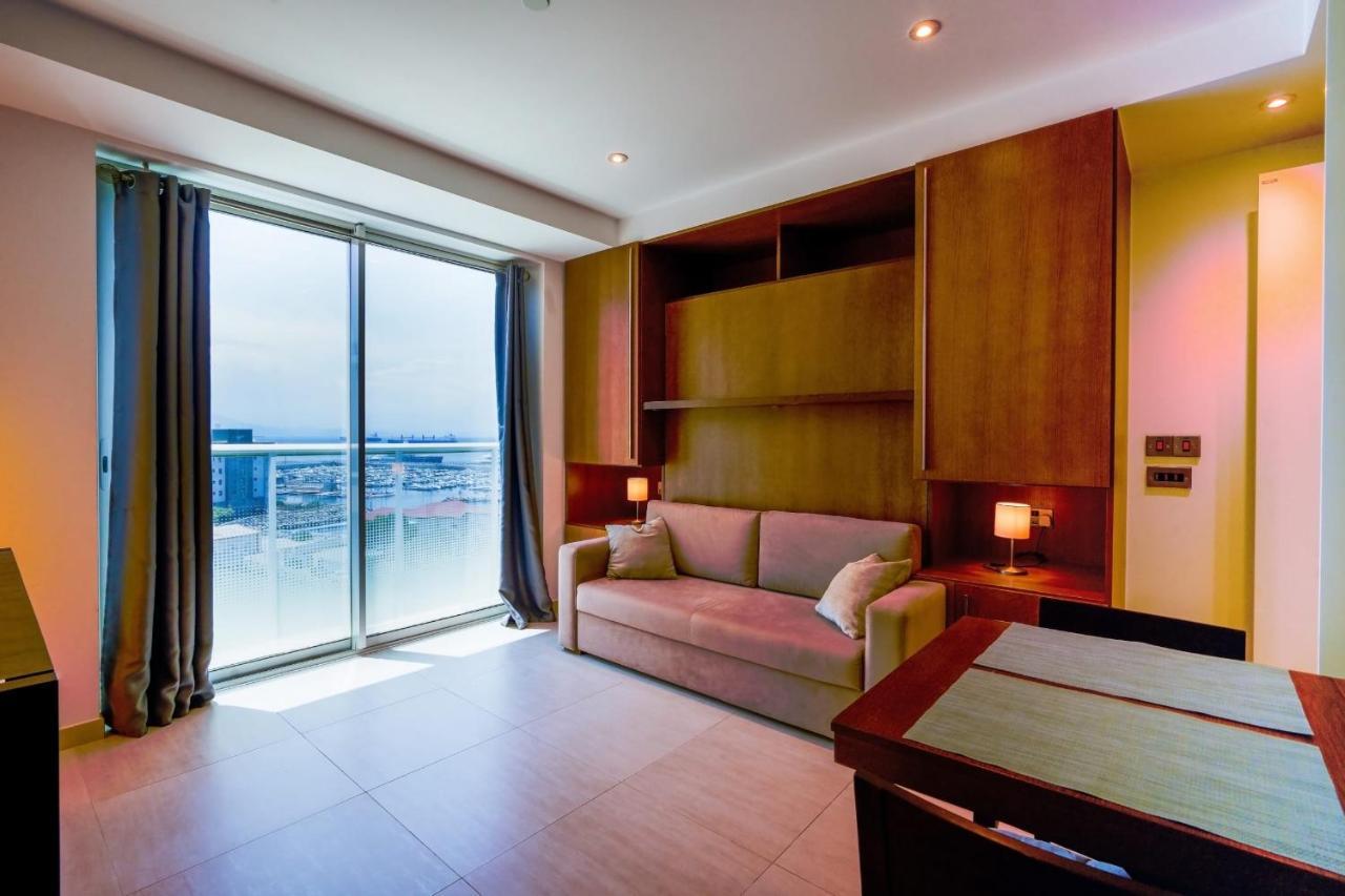 Westone Suite-Hosted By Sweetstay Gibraltar Exteriör bild