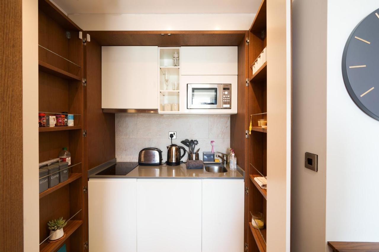 Westone Suite-Hosted By Sweetstay Gibraltar Exteriör bild